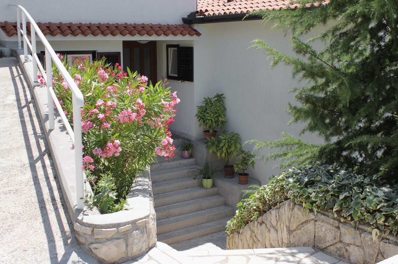 Apartment Rabac 2340A Bagian luar foto